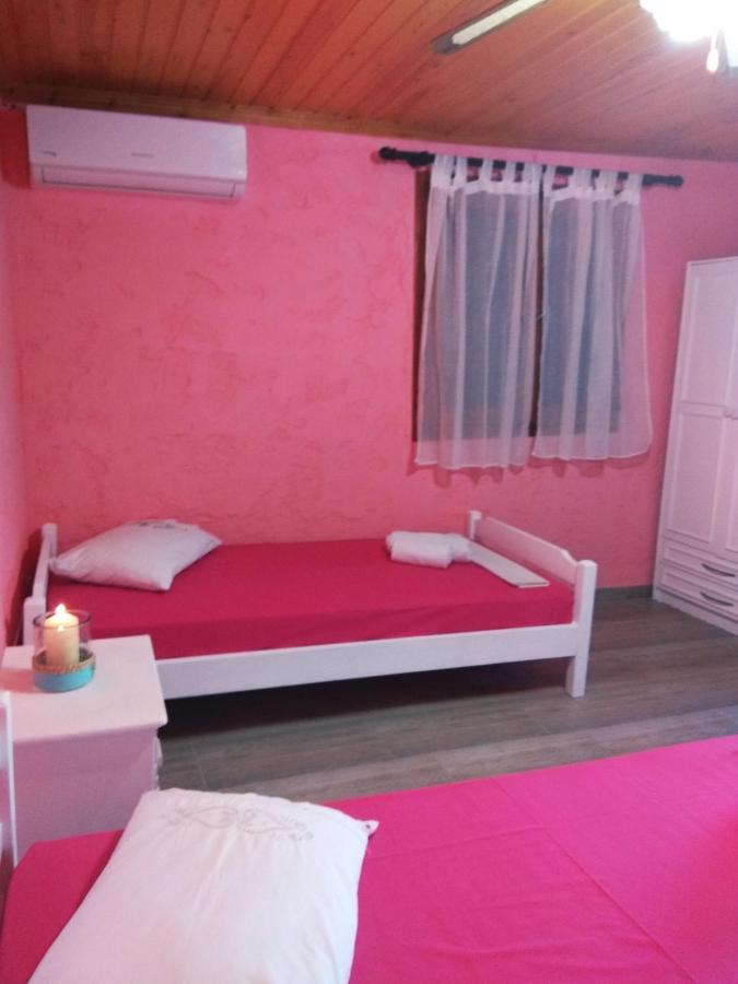 Farma Giannis Apartment Sarti Luaran gambar